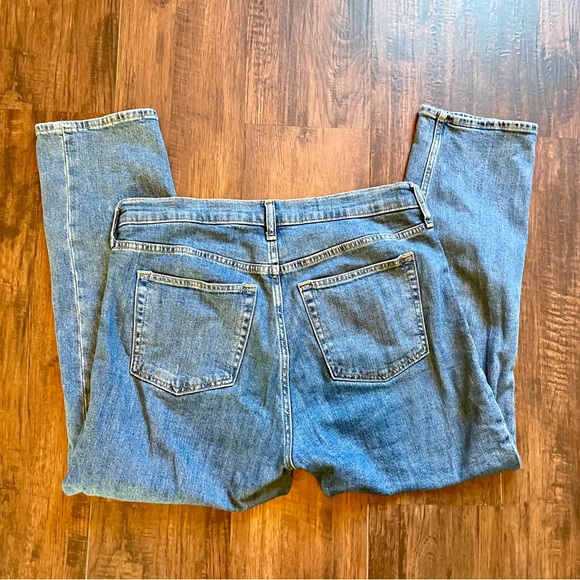 Gap High Rise Cheeky Straight Jeans - Picture 8 of 9